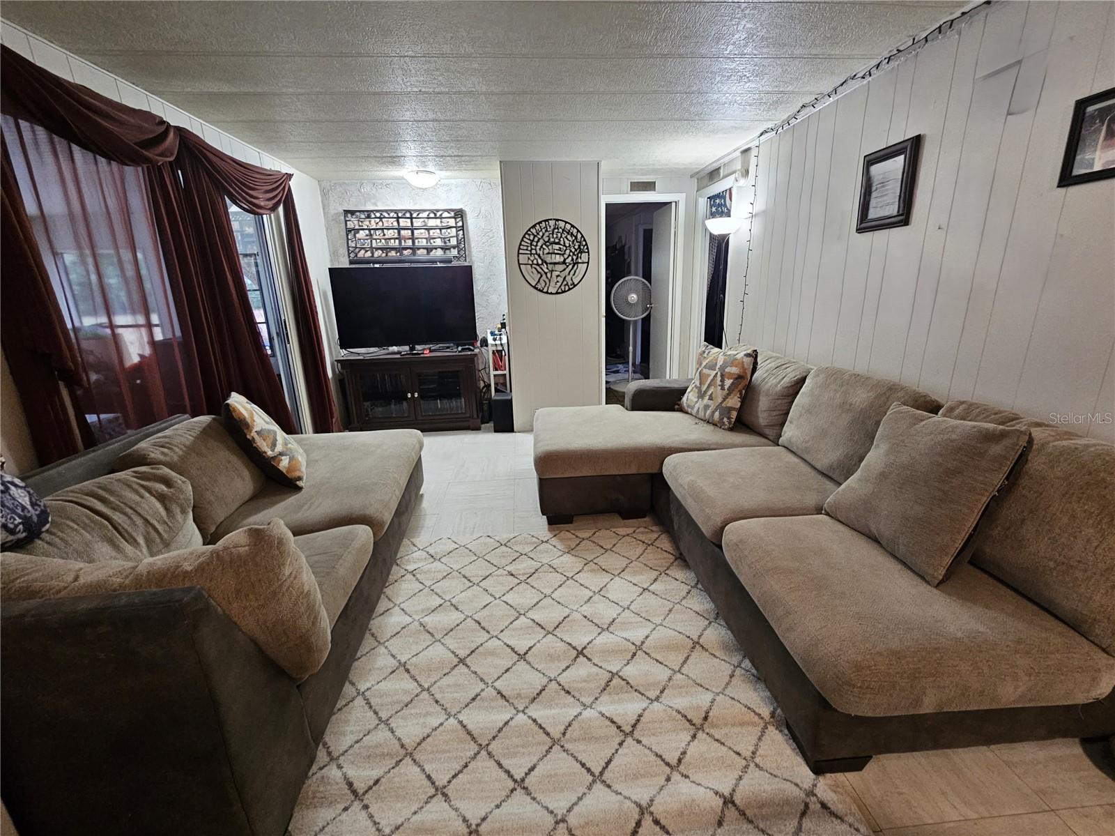 Image 2 of 38 For 4211 Lowell Lane