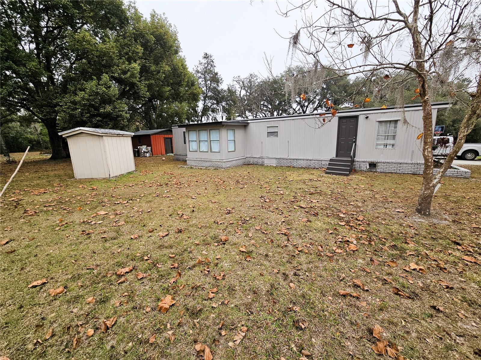 Image 23 of 38 For 4211 Lowell Lane