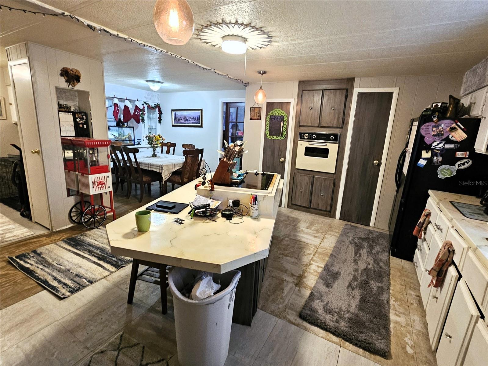 Image 9 of 38 For 4211 Lowell Lane