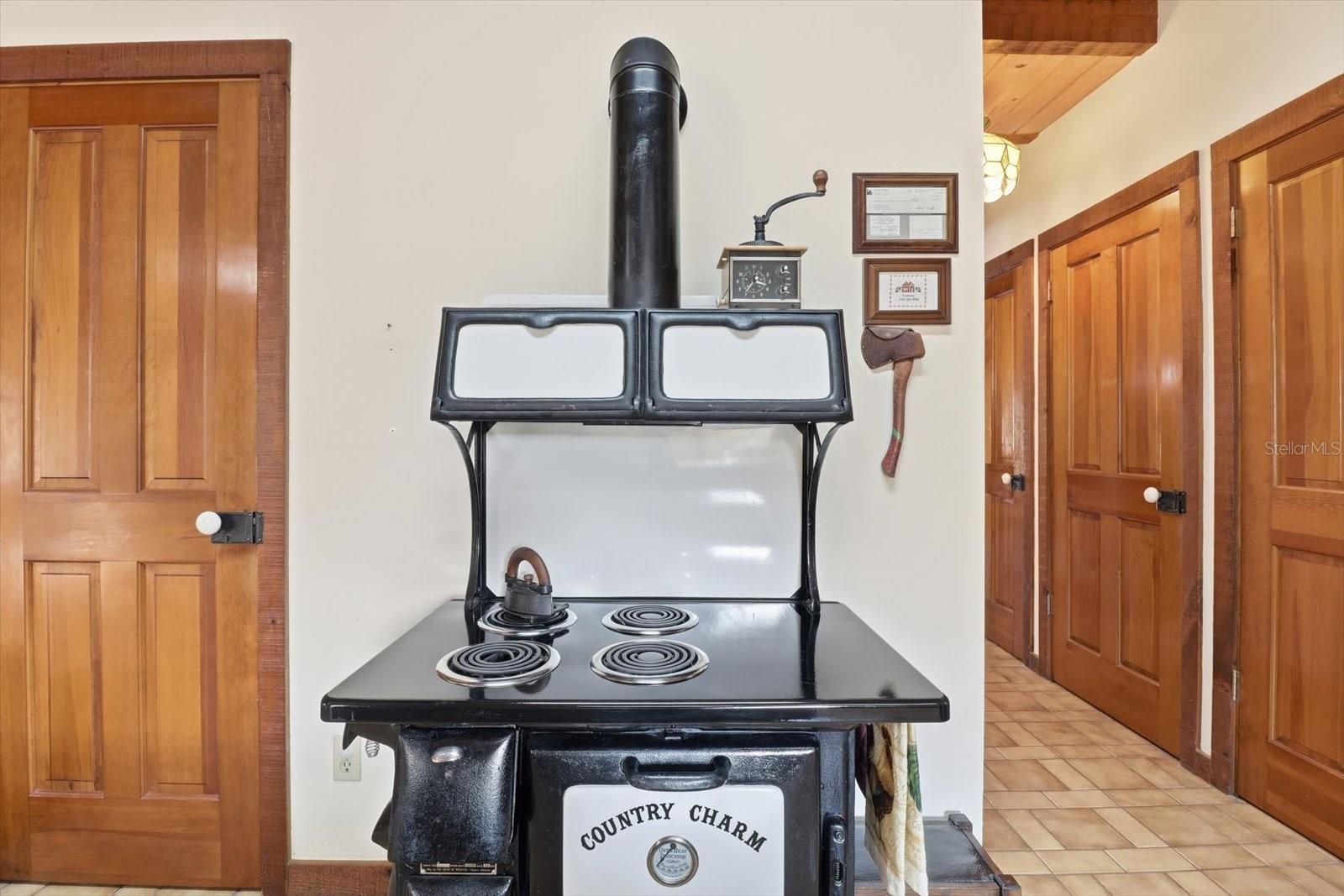 Image 11 of 48 For 7310 Irma Point