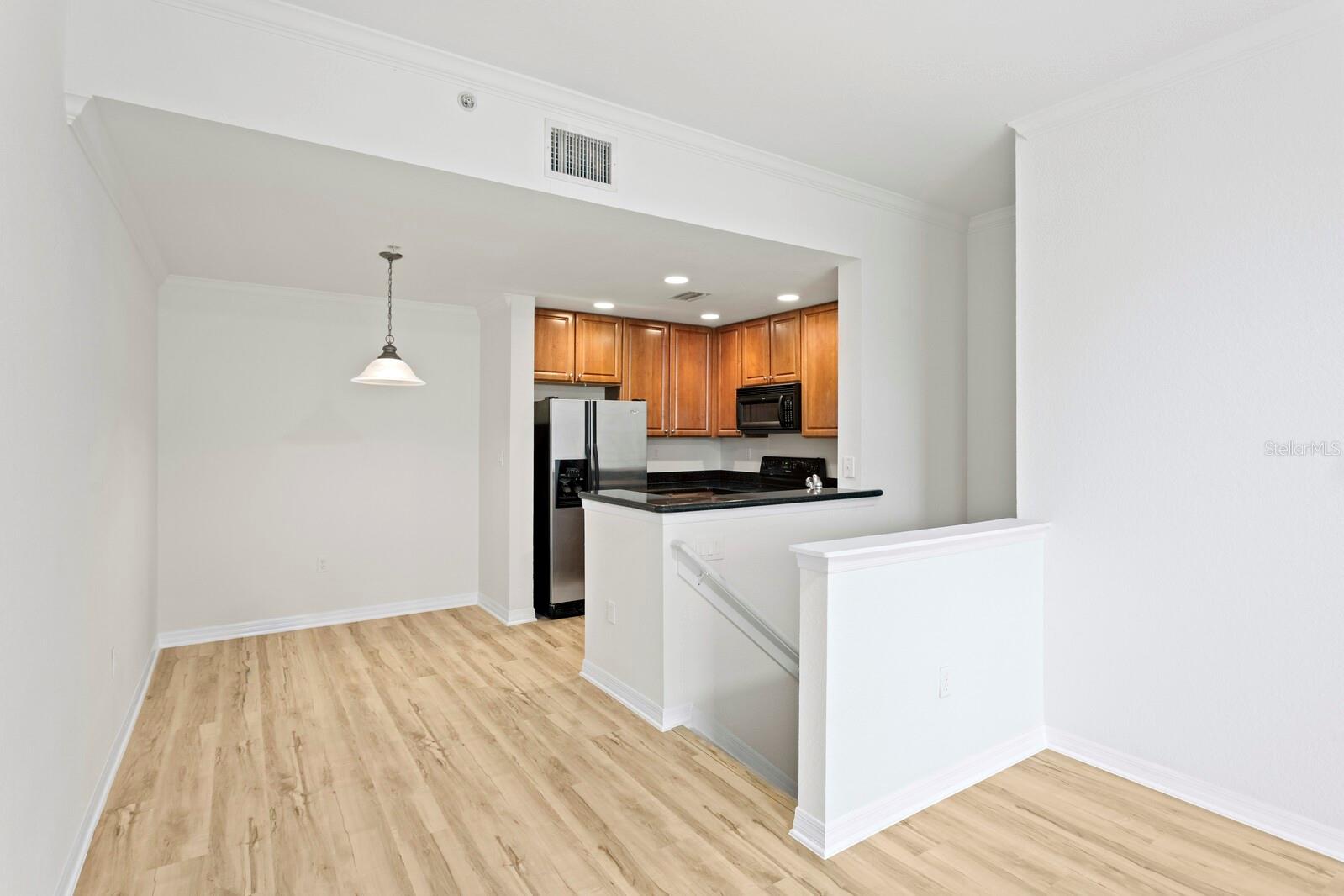 Image 11 of 46 For 9831 Meadow Field Circle 9831