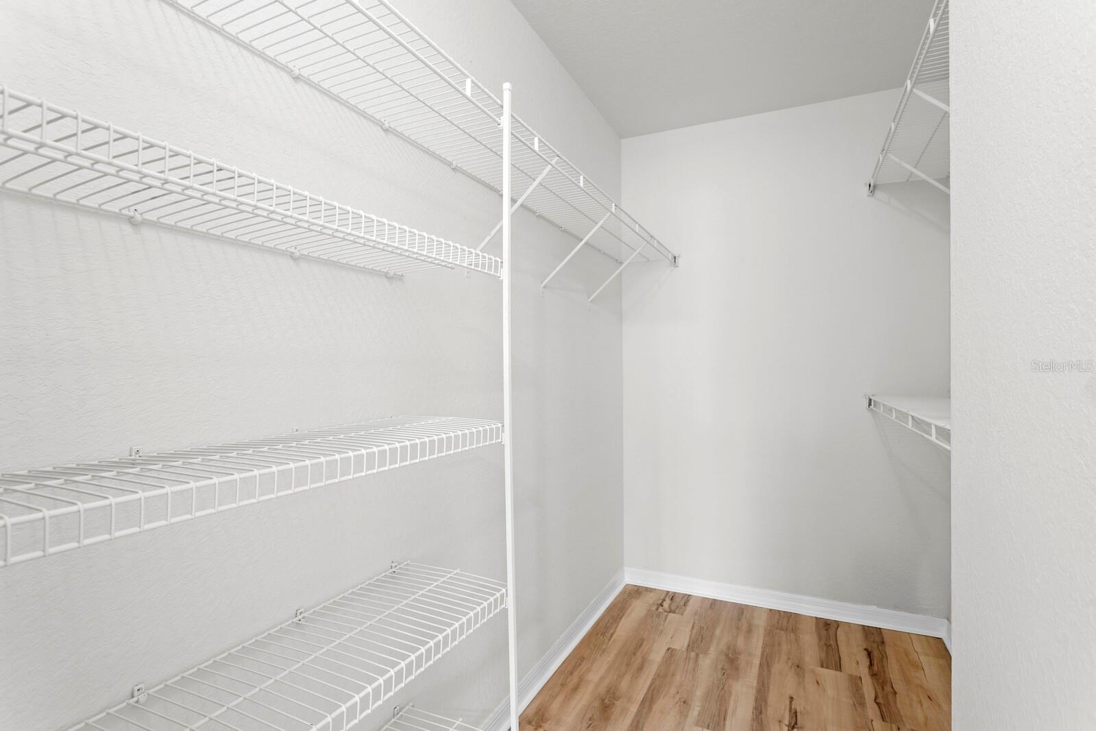 Image 13 of 46 For 9831 Meadow Field Circle 9831