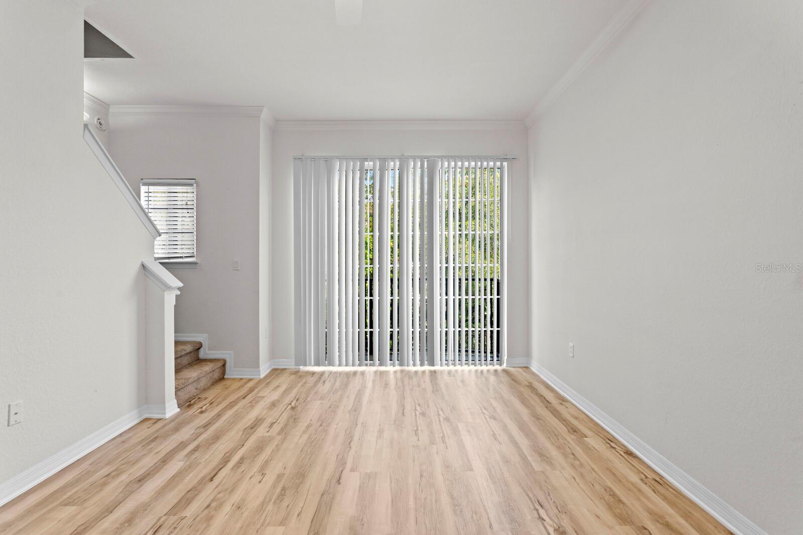 Image 7 of 46 For 9831 Meadow Field Circle 9831