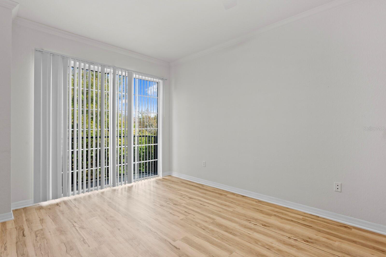 Image 8 of 46 For 9831 Meadow Field Circle 9831