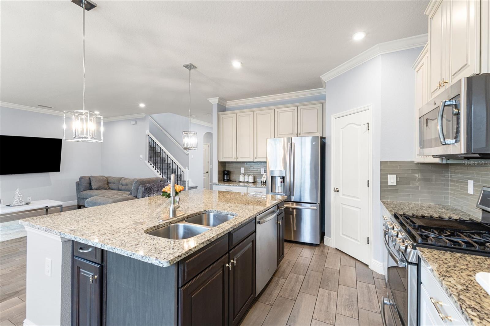 Image 17 of 55 For 11702 Lake Lucaya Drive