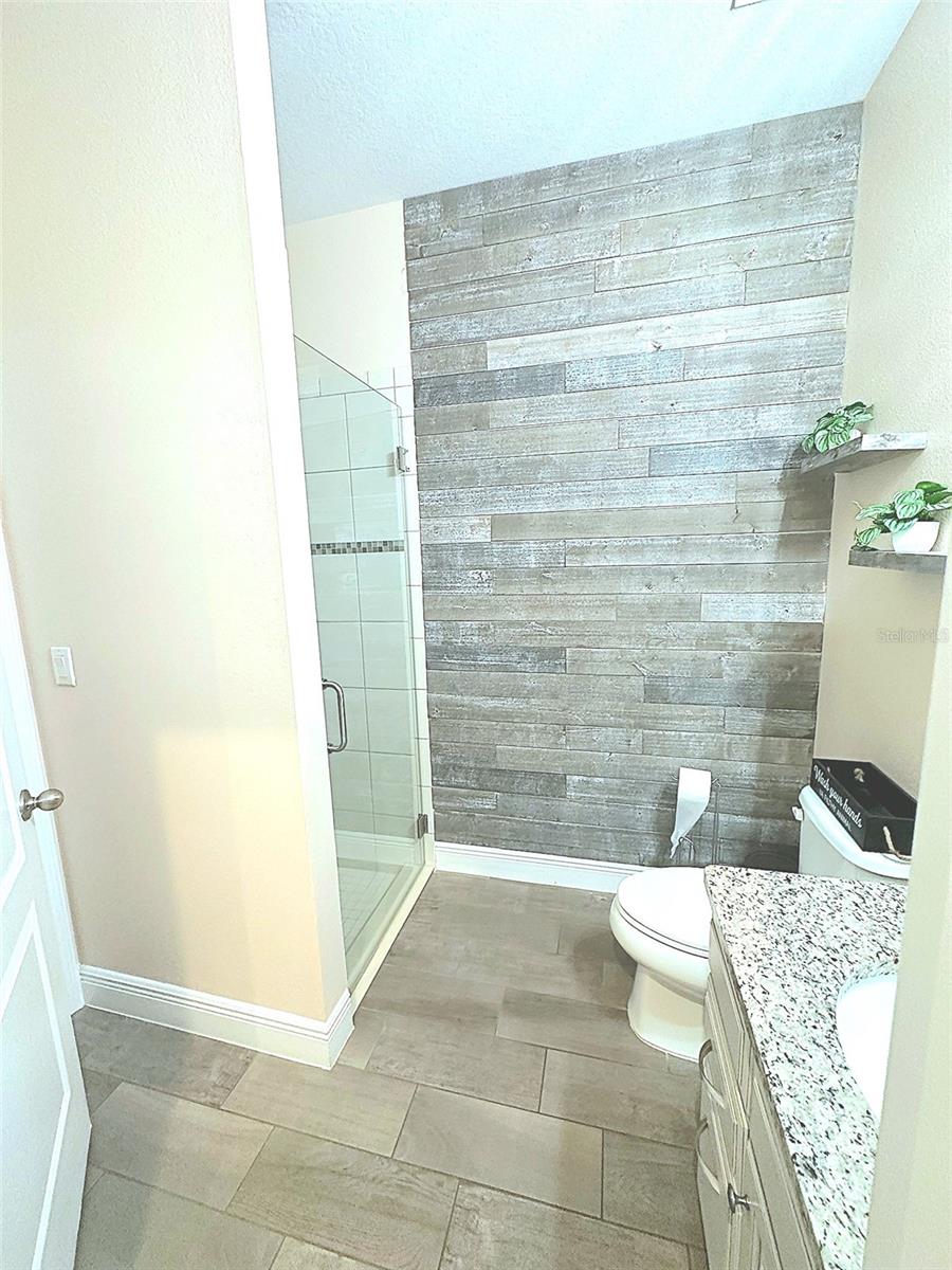 Image 20 of 55 For 11702 Lake Lucaya Drive