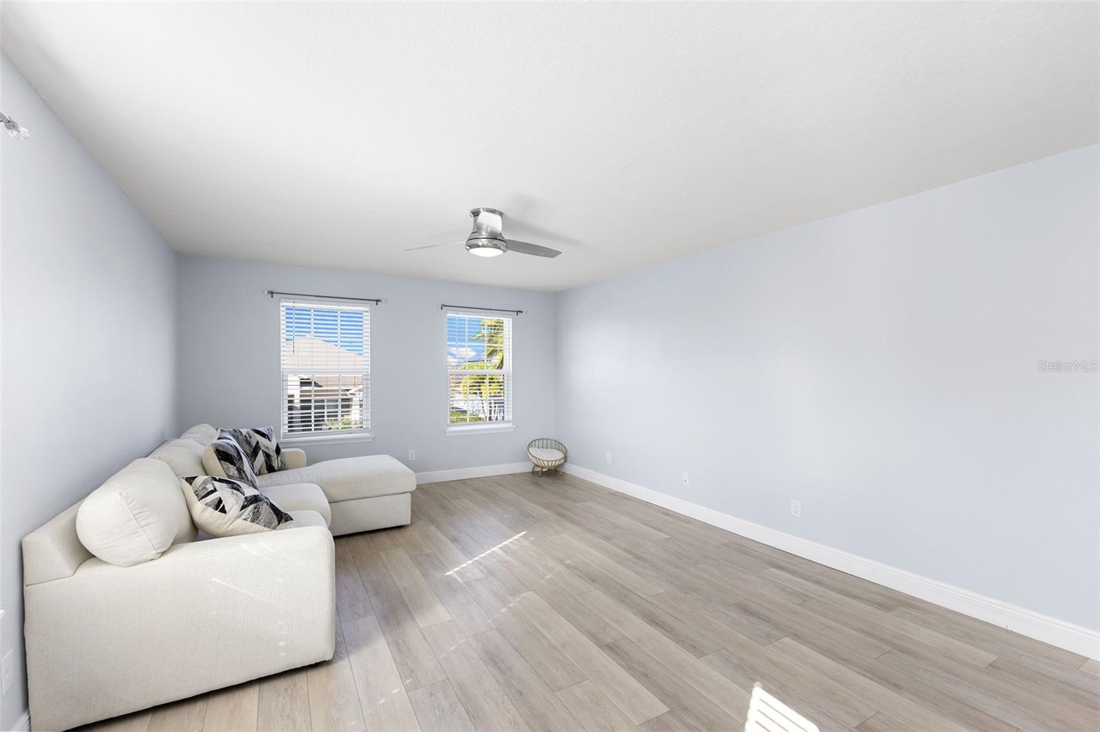 Image 21 of 55 For 11702 Lake Lucaya Drive