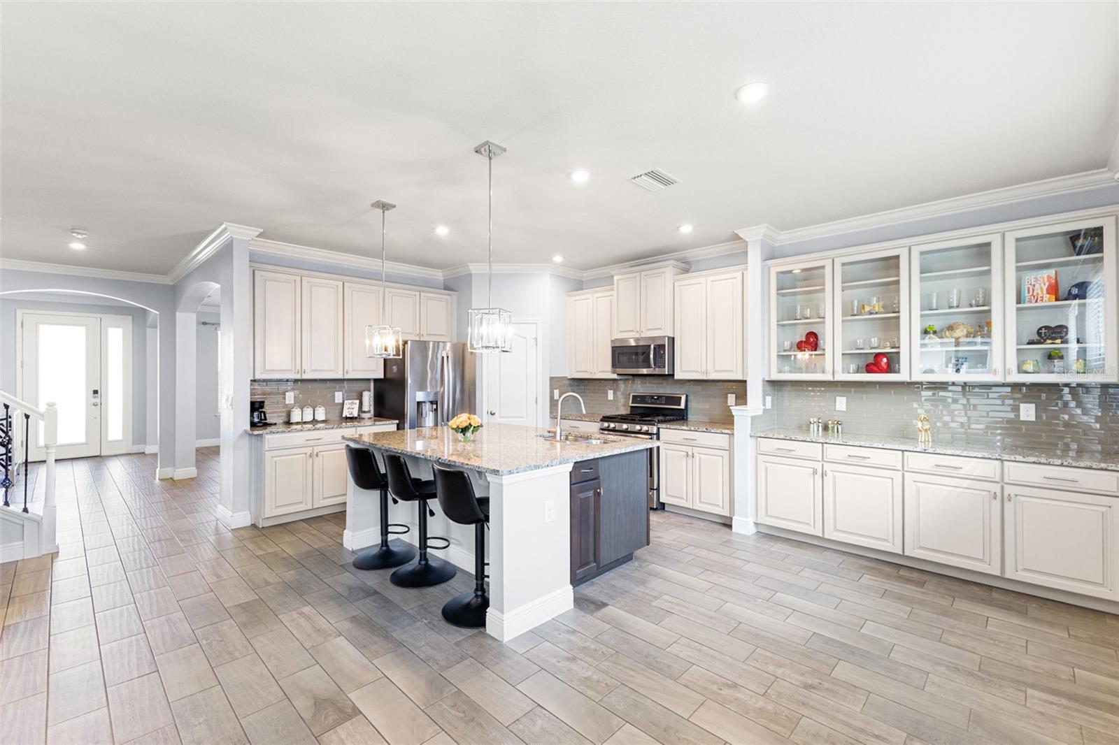 Image 3 of 55 For 11702 Lake Lucaya Drive