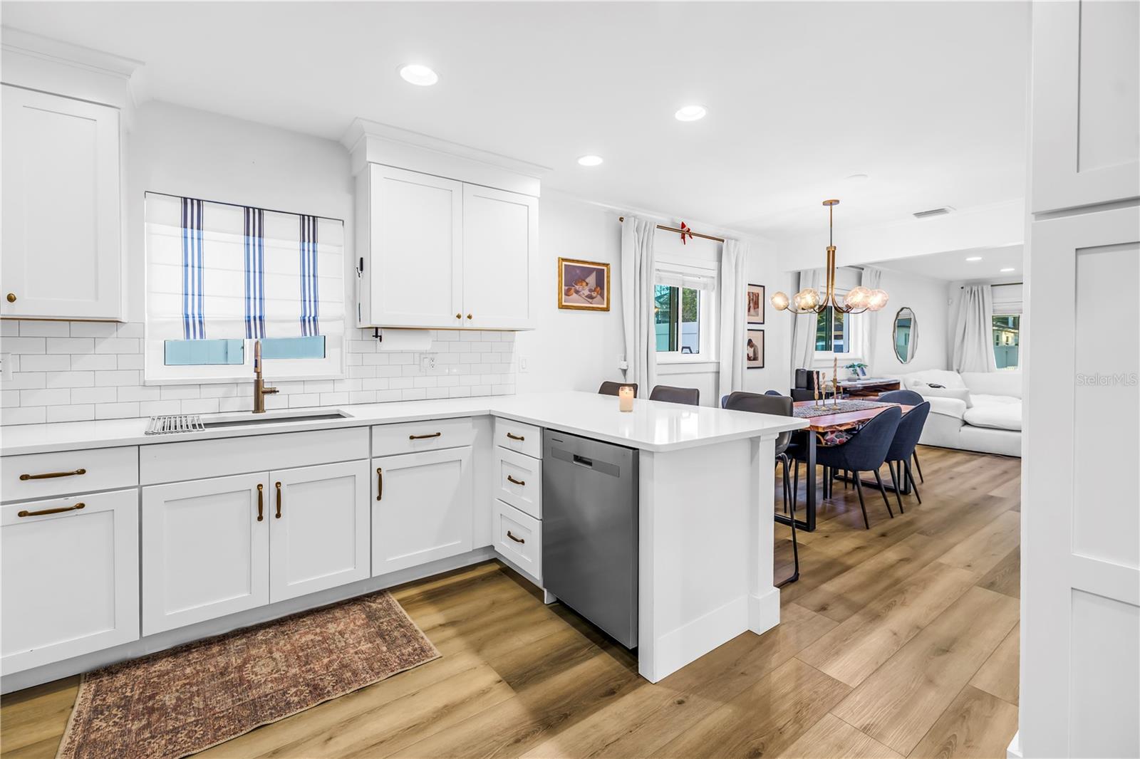 Image 23 of 59 For 4309 Obispo Street