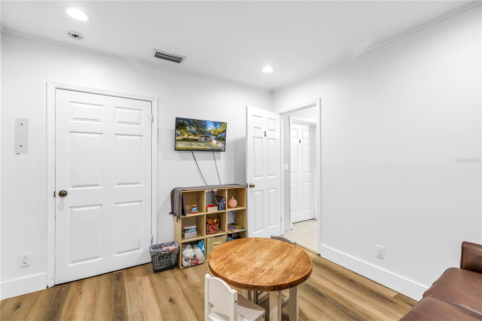 Image 26 of 59 For 4309 Obispo Street