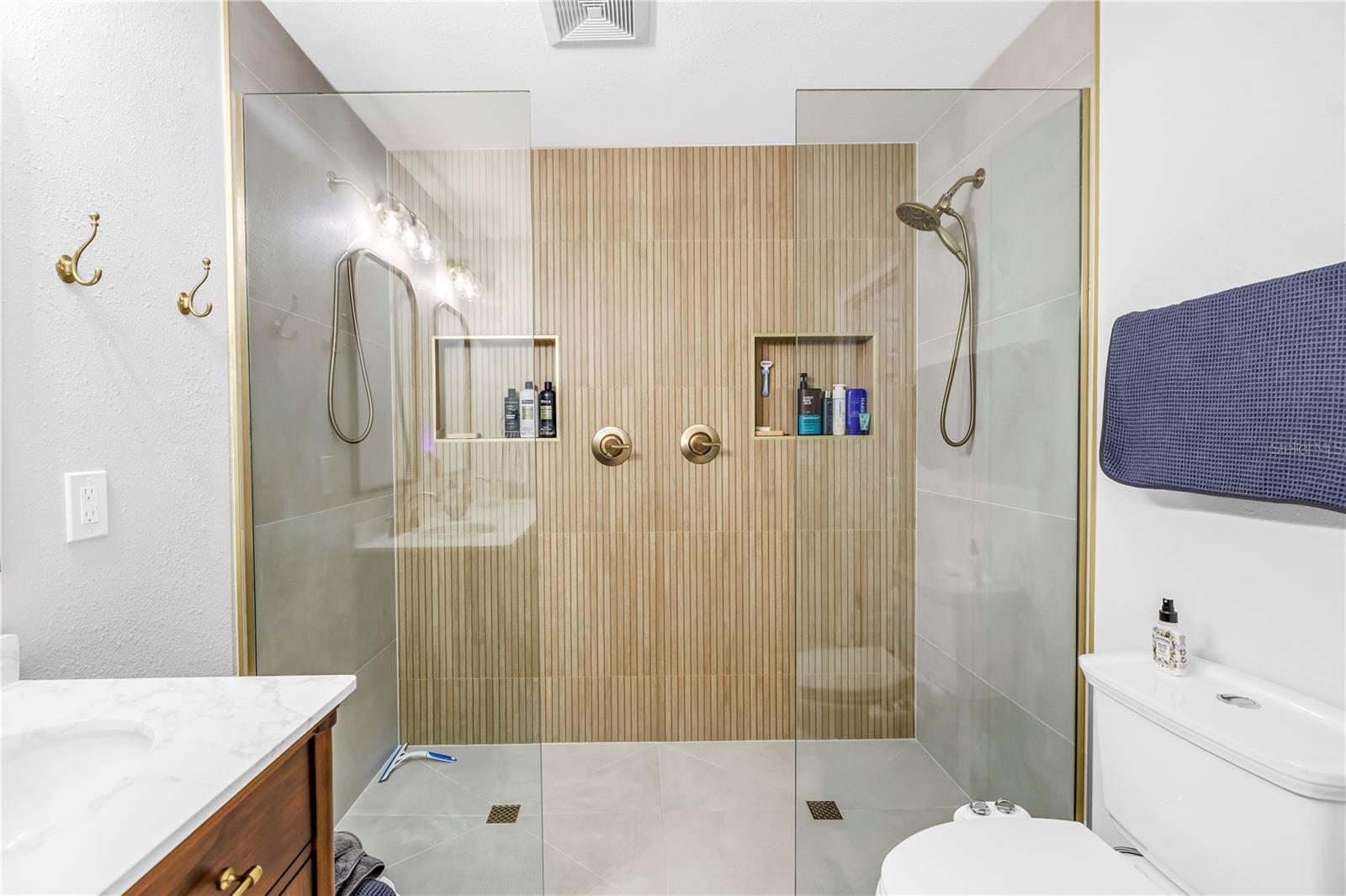 Image 30 of 59 For 4309 Obispo Street