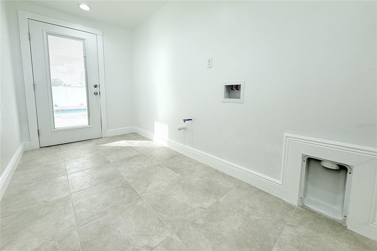 Image 37 of 39 For 8236 Donaldson Drive