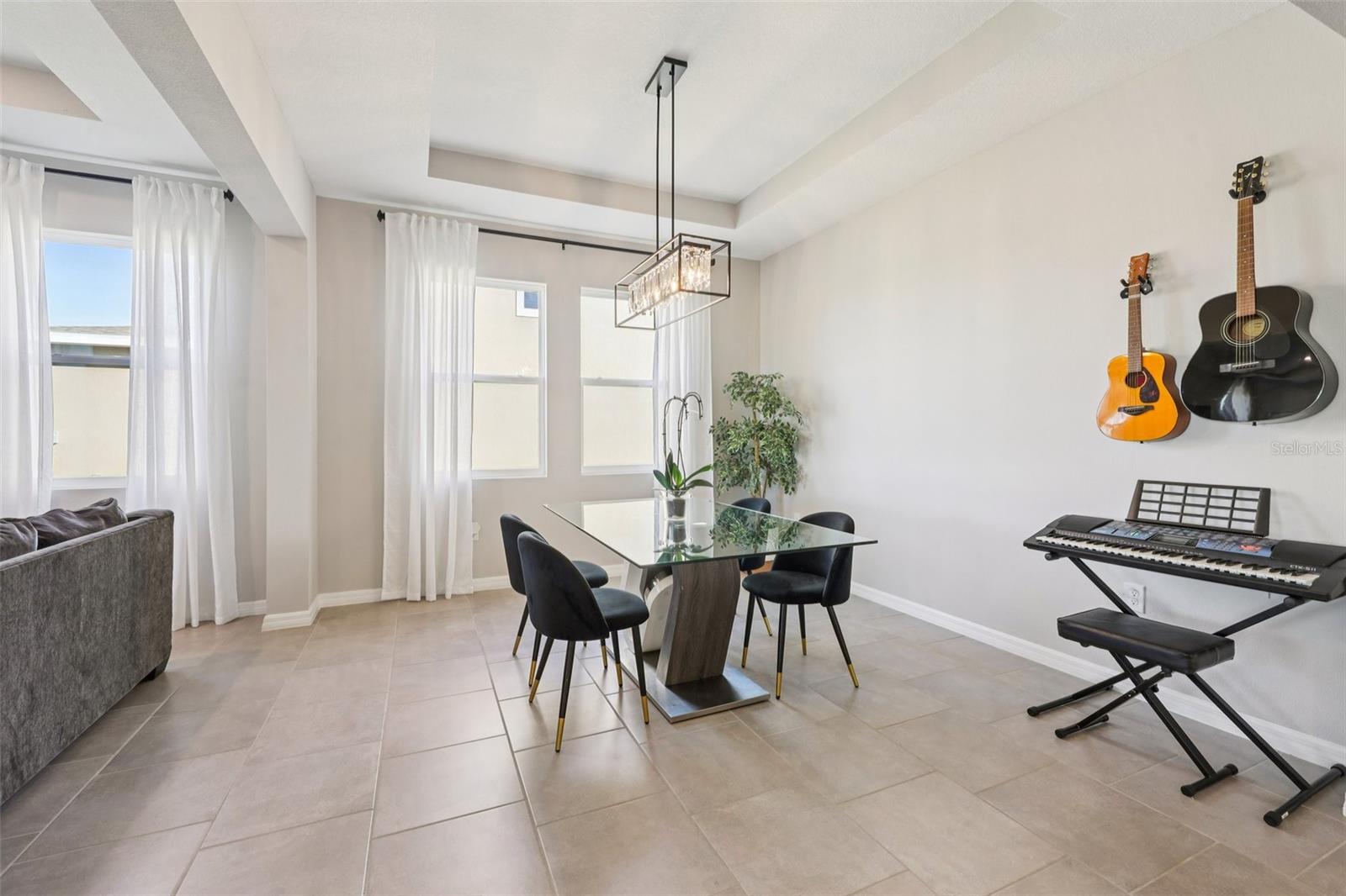 Image 15 of 78 For 10509 Bridgegate Heights Loop