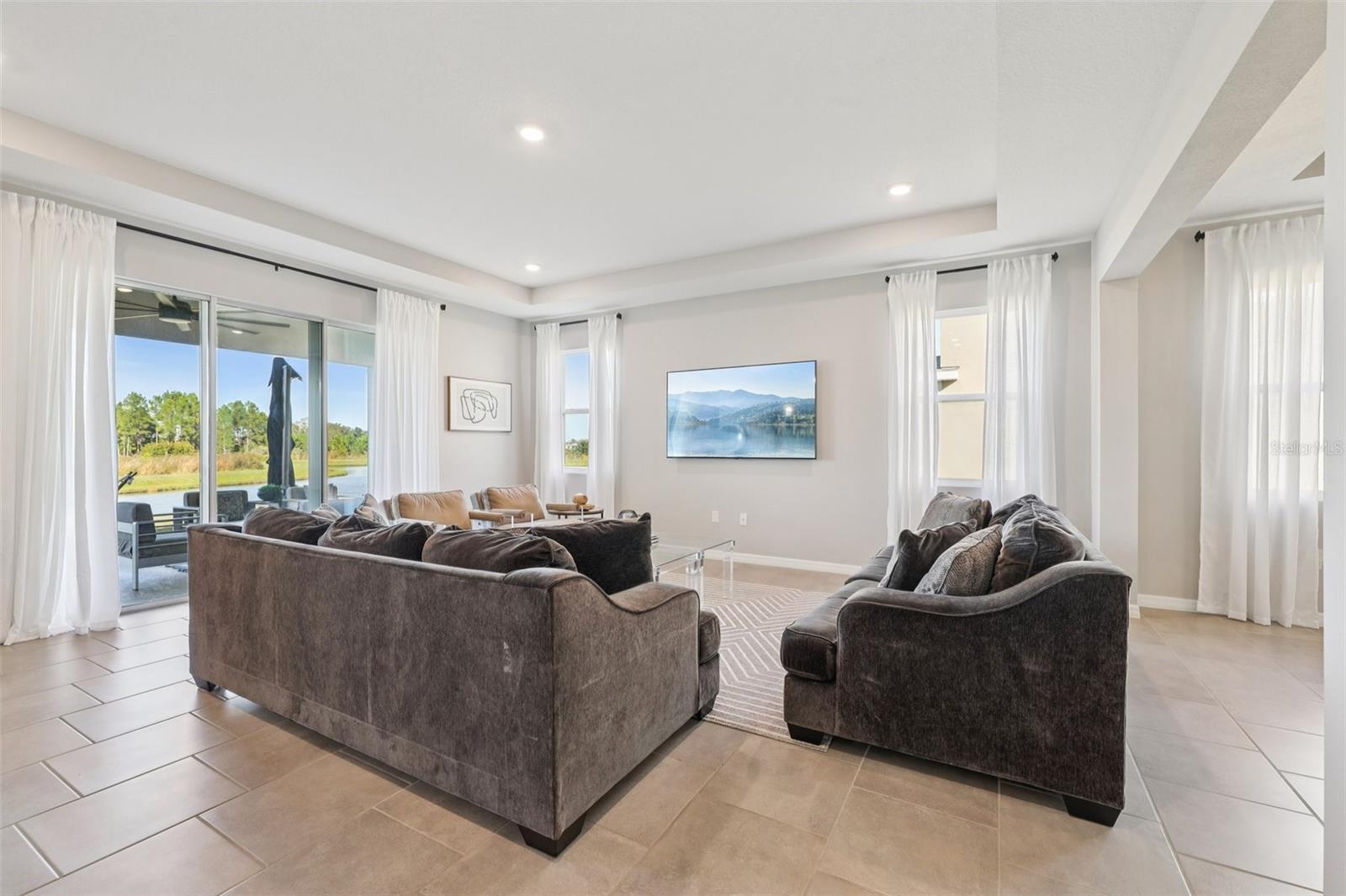 Image 19 of 78 For 10509 Bridgegate Heights Loop