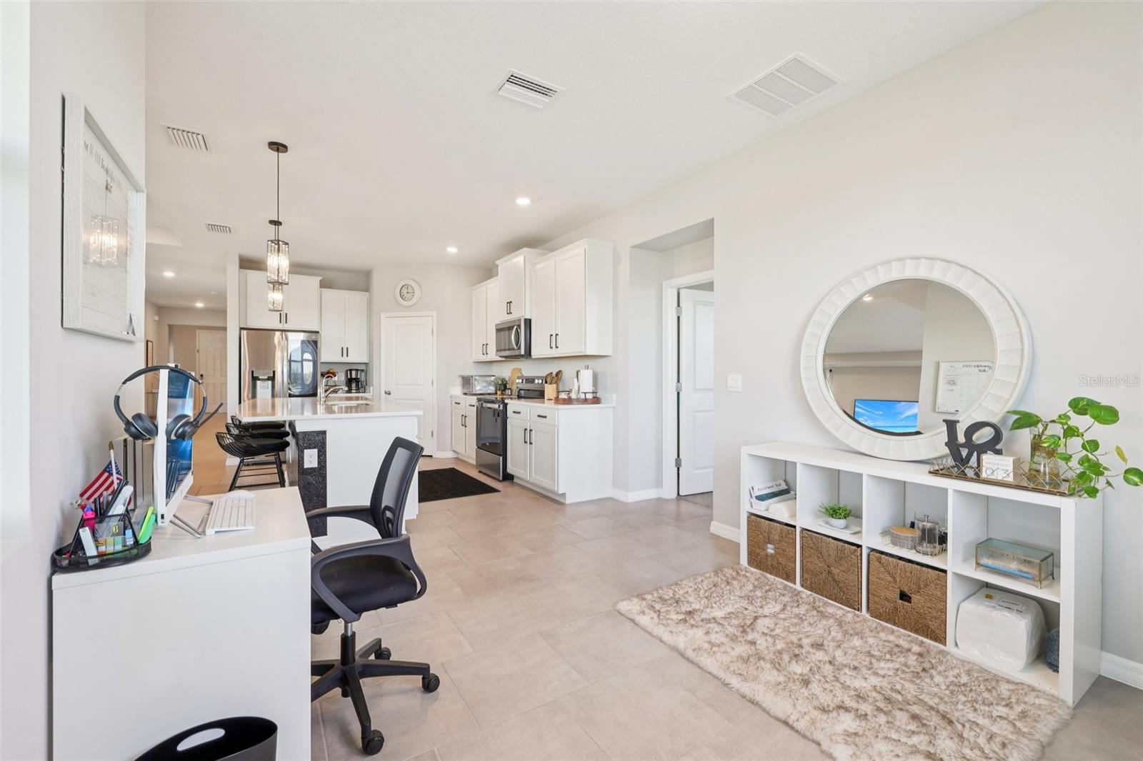 Image 35 of 78 For 10509 Bridgegate Heights Loop