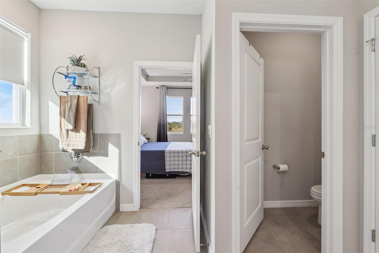 Image 45 of 78 For 10509 Bridgegate Heights Loop