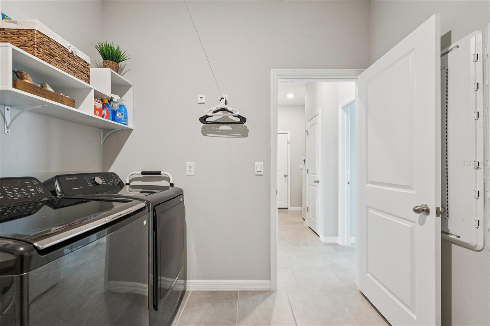 Image 50 of 78 For 10509 Bridgegate Heights Loop