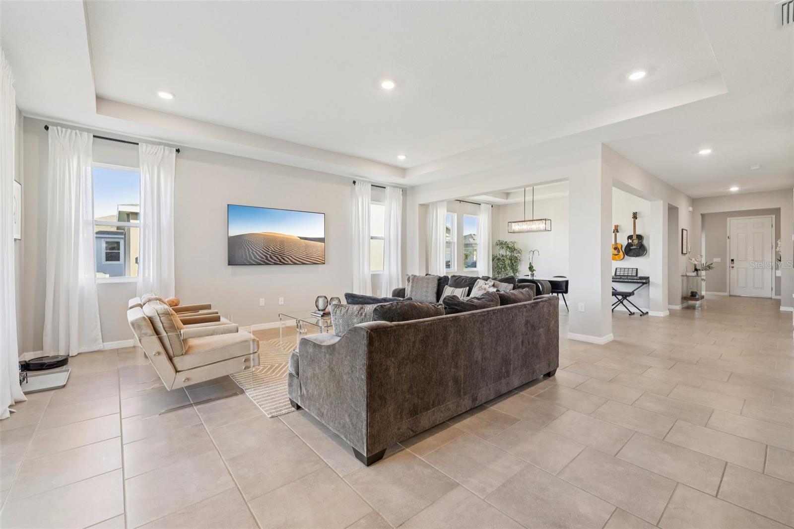 Image 7 of 78 For 10509 Bridgegate Heights Loop