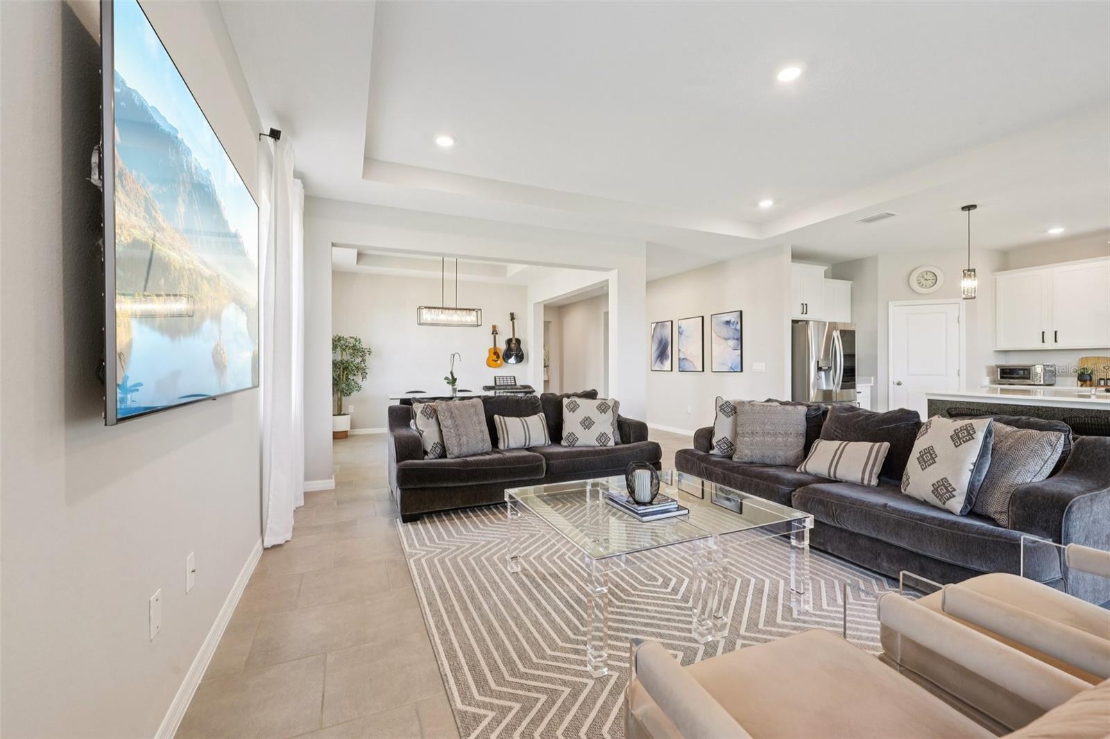 Image 8 of 78 For 10509 Bridgegate Heights Loop