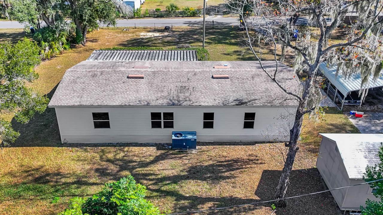 Image 38 of 49 For 11622 Grovewood Avenue