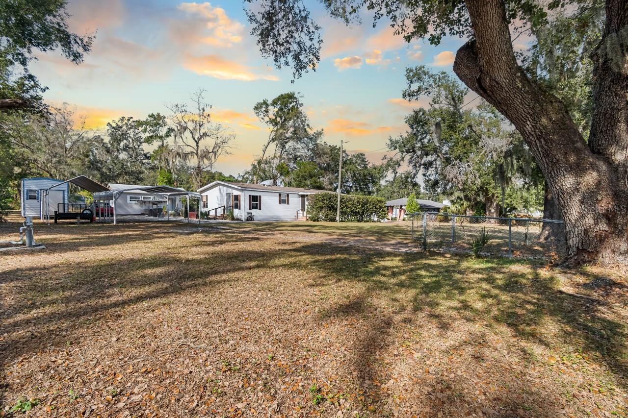 Image 47 of 49 For 11622 Grovewood Avenue