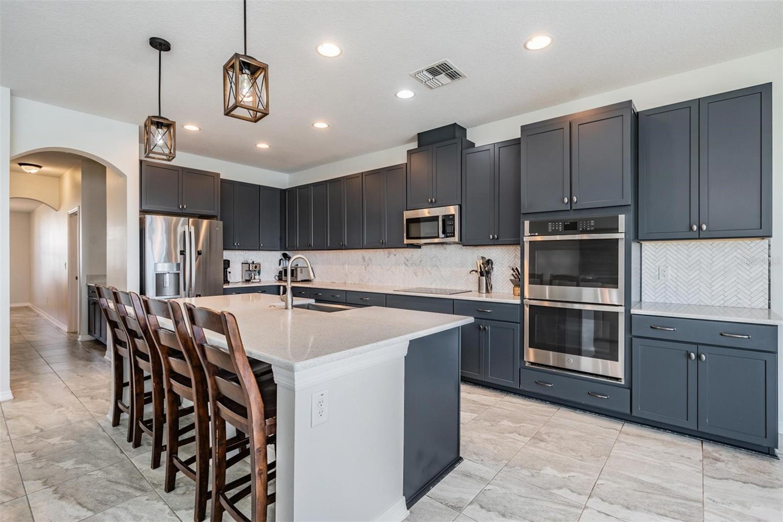 Image 16 of 89 For 33075 Kateland Drive