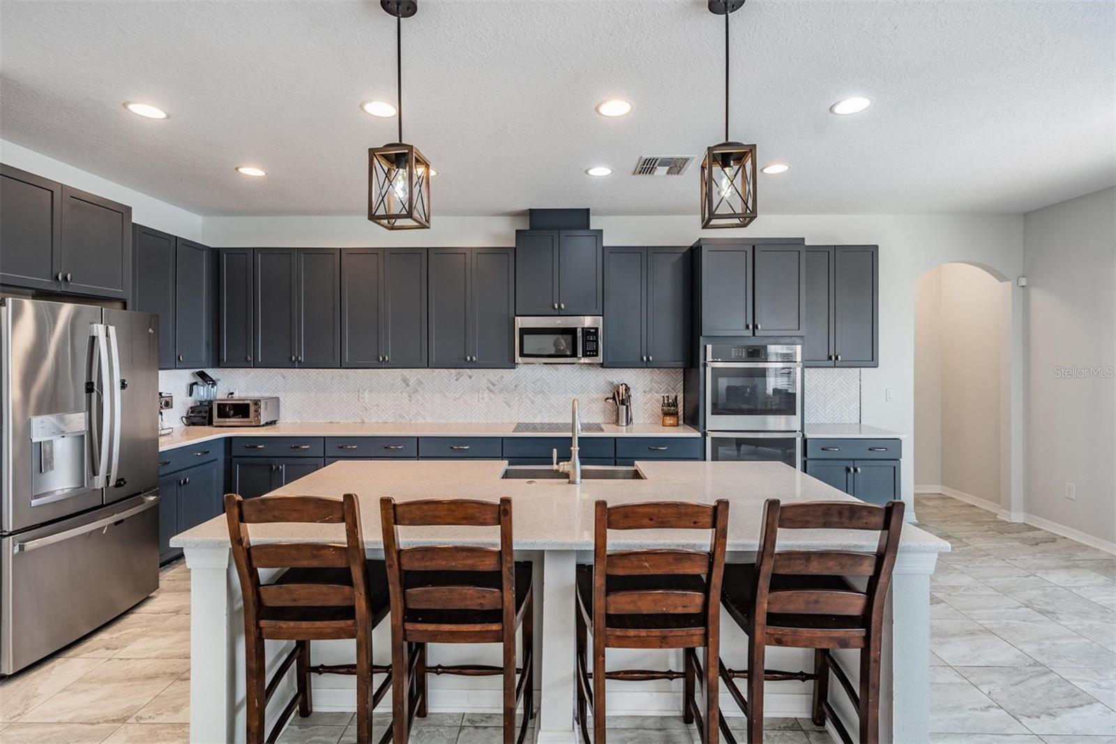 Image 17 of 89 For 33075 Kateland Drive