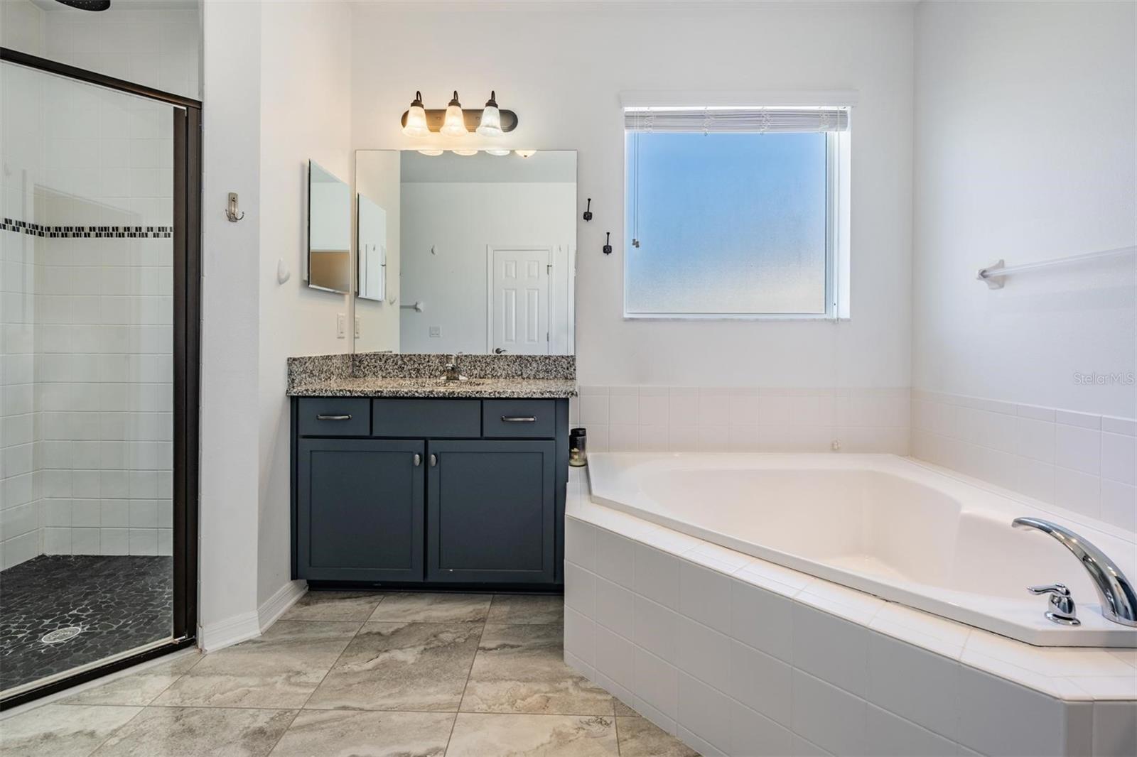 Image 23 of 89 For 33075 Kateland Drive