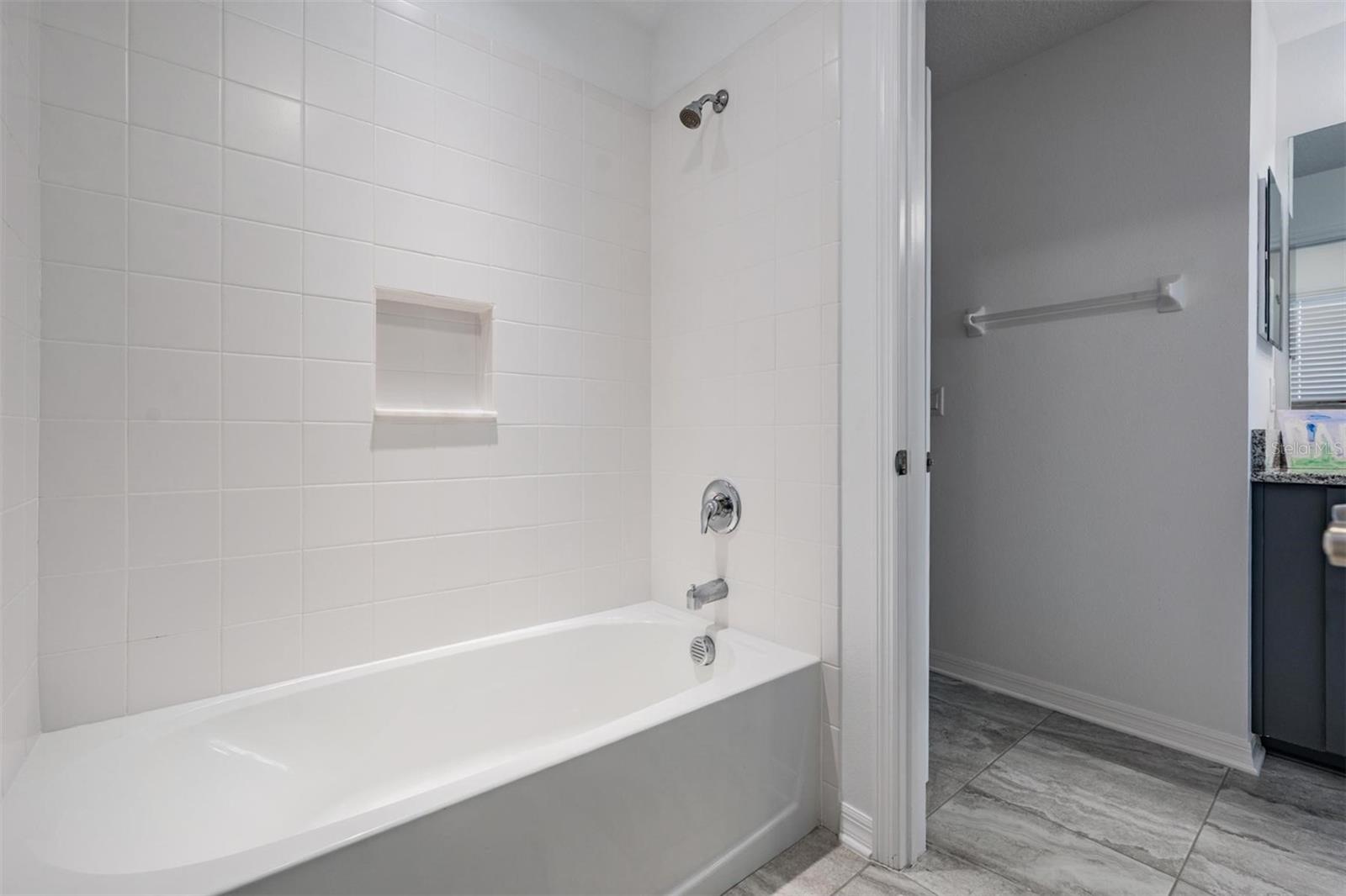 Image 35 of 89 For 33075 Kateland Drive