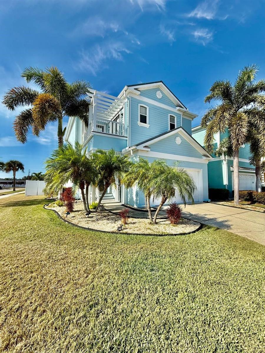 Image 2 of 46 For 6545 Simone Shores Circle