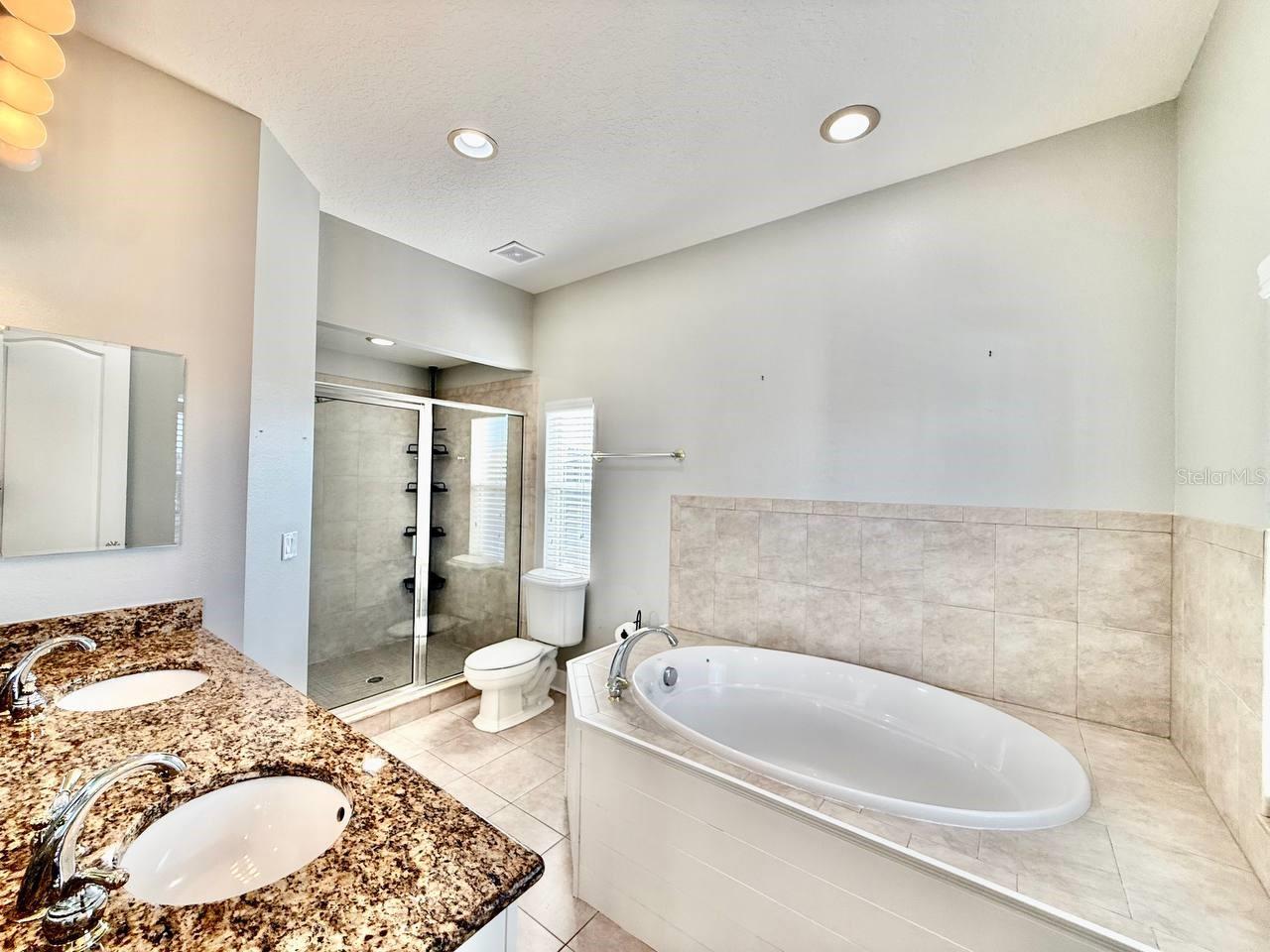 Image 20 of 46 For 6545 Simone Shores Circle