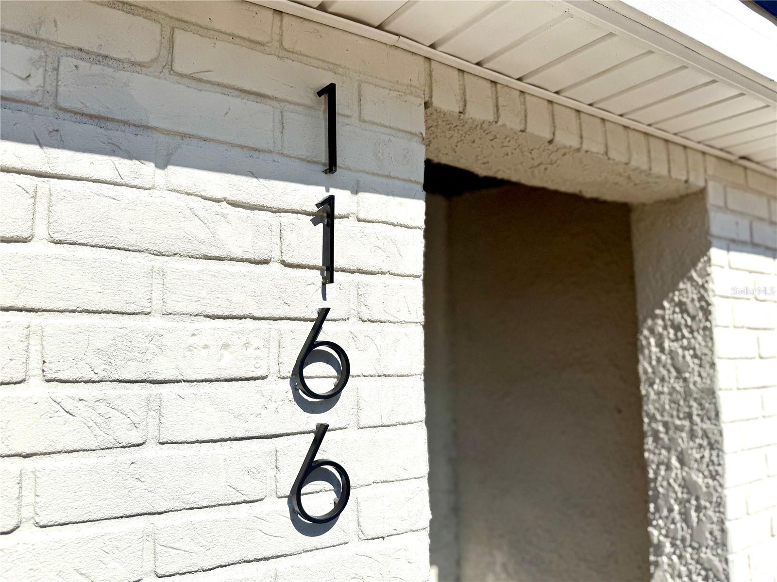 Image 10 of 42 For 1166 Woodlawn Street