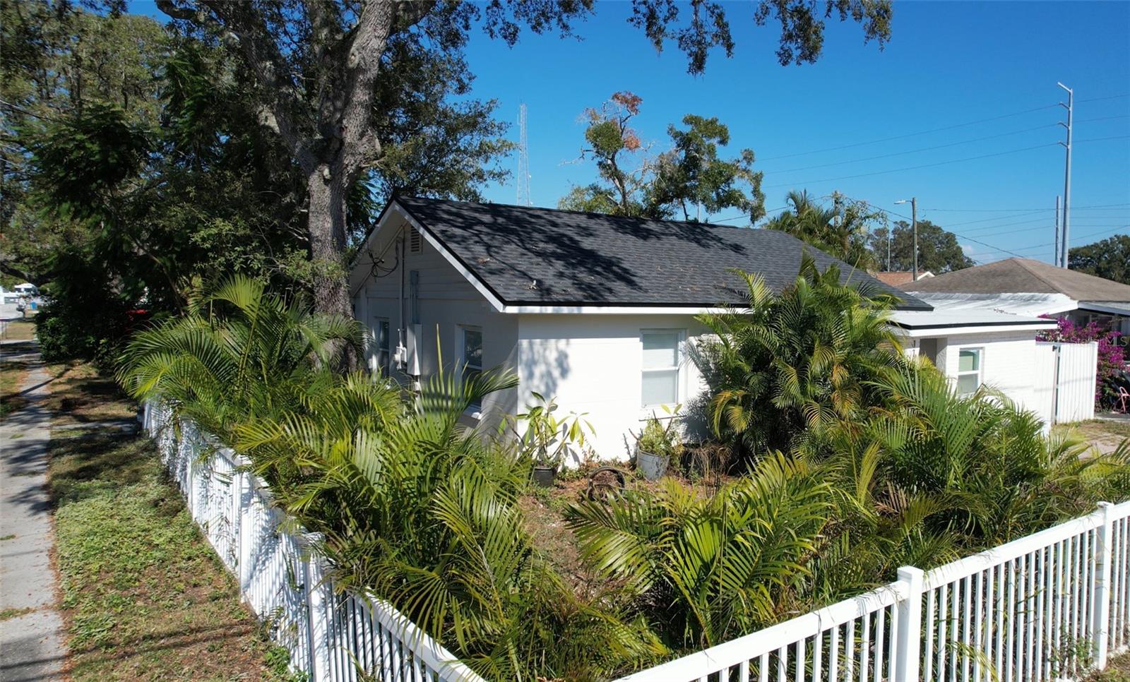 Image 2 of 42 For 1166 Woodlawn Street