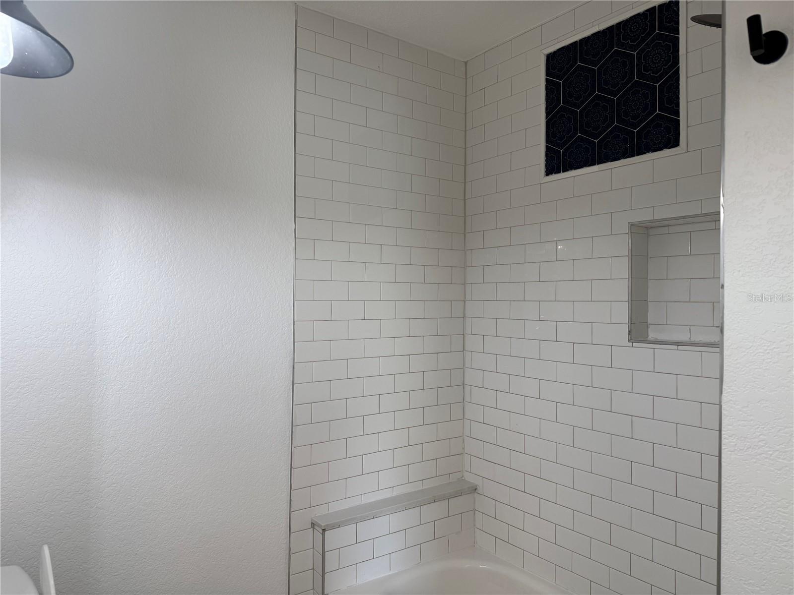 Image 26 of 42 For 1166 Woodlawn Street