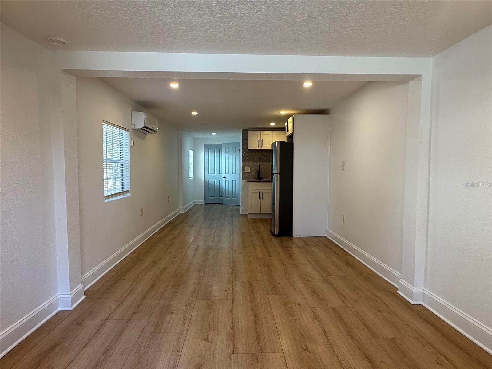 Image 36 of 42 For 1166 Woodlawn Street