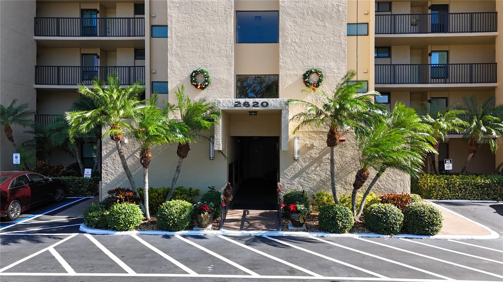 Image 2 of 57 For 2620 Cove Cay Drive 502