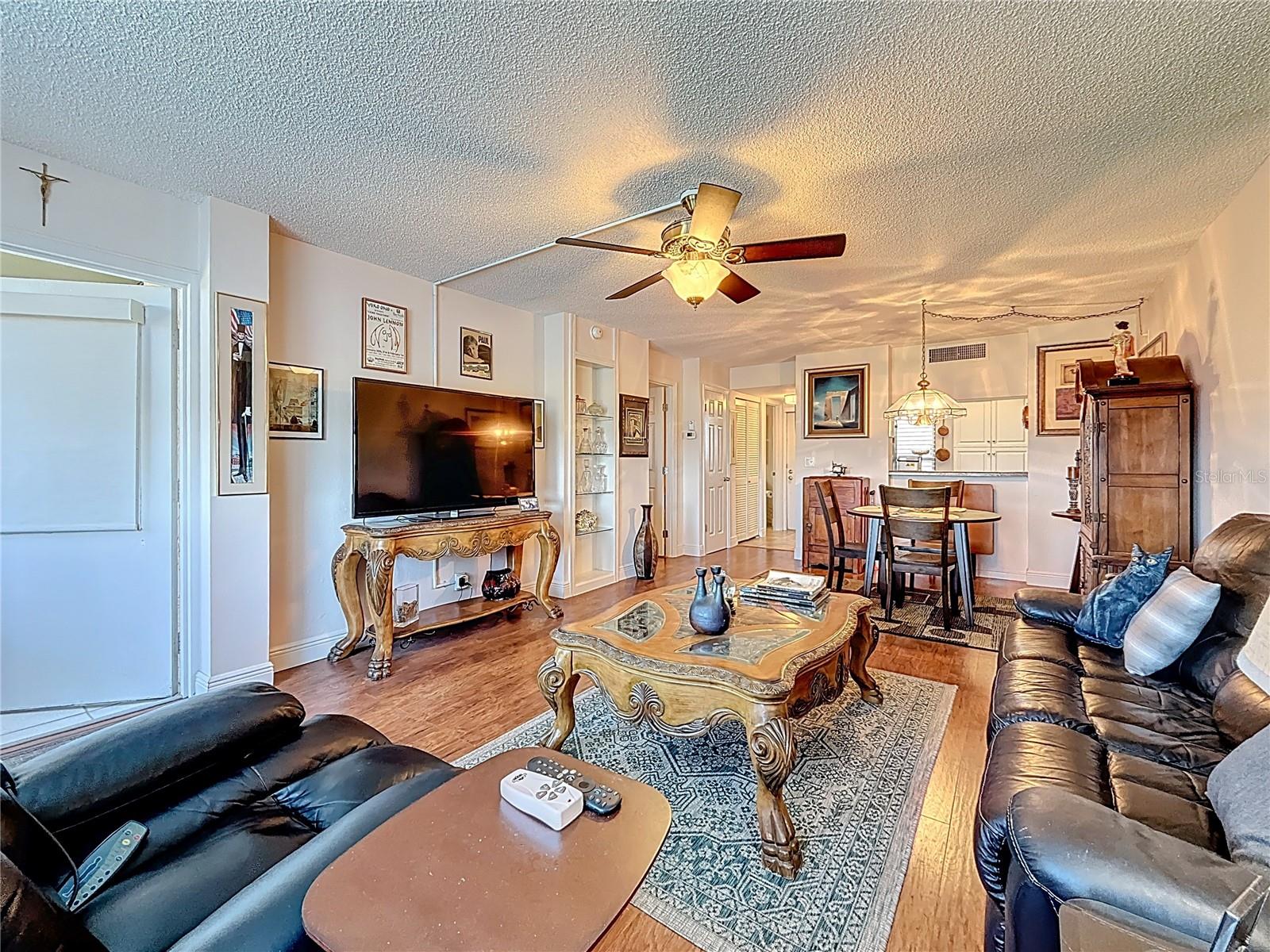 Image 22 of 57 For 2620 Cove Cay Drive 502