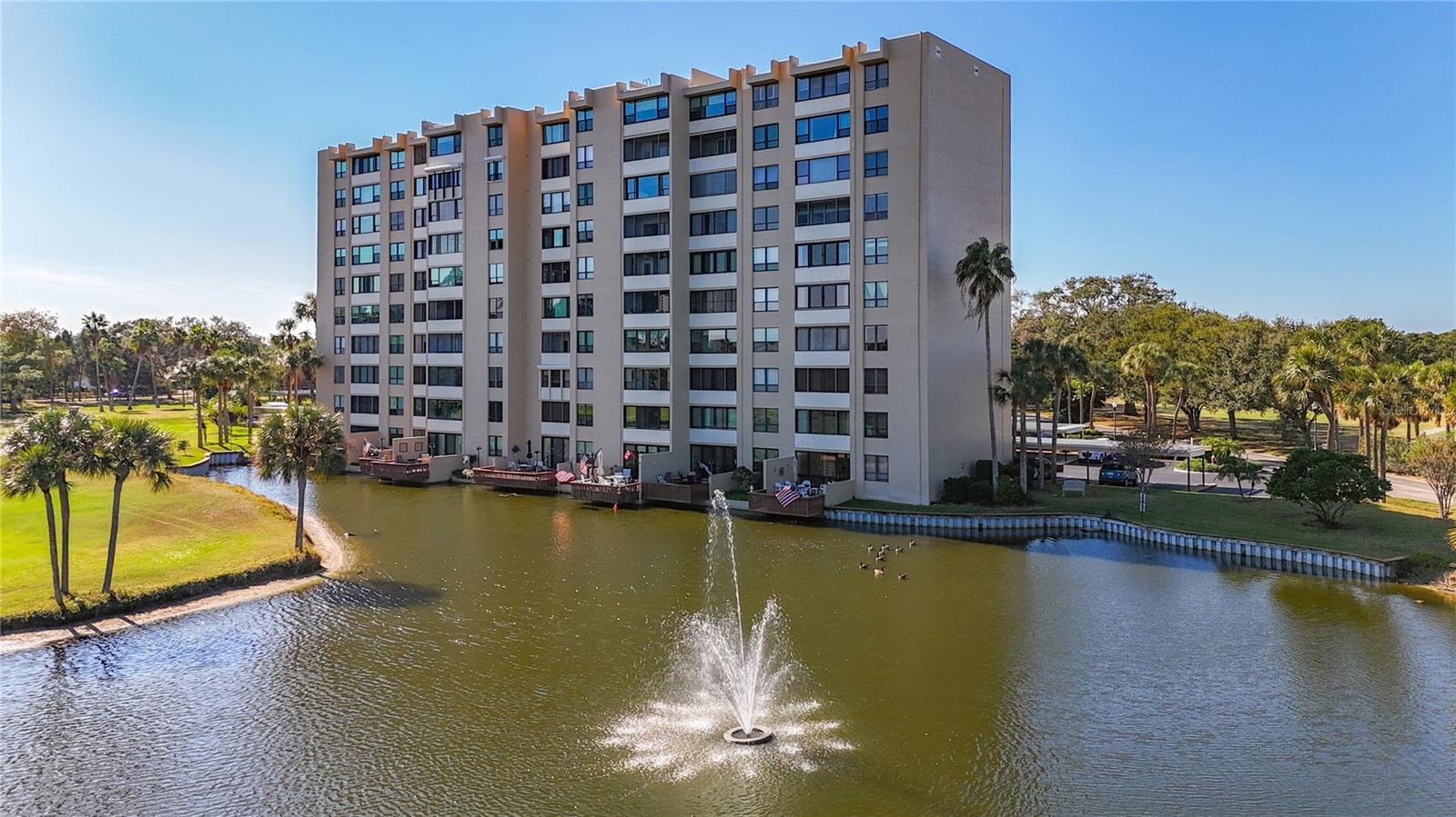 Image 41 of 57 For 2620 Cove Cay Drive 502