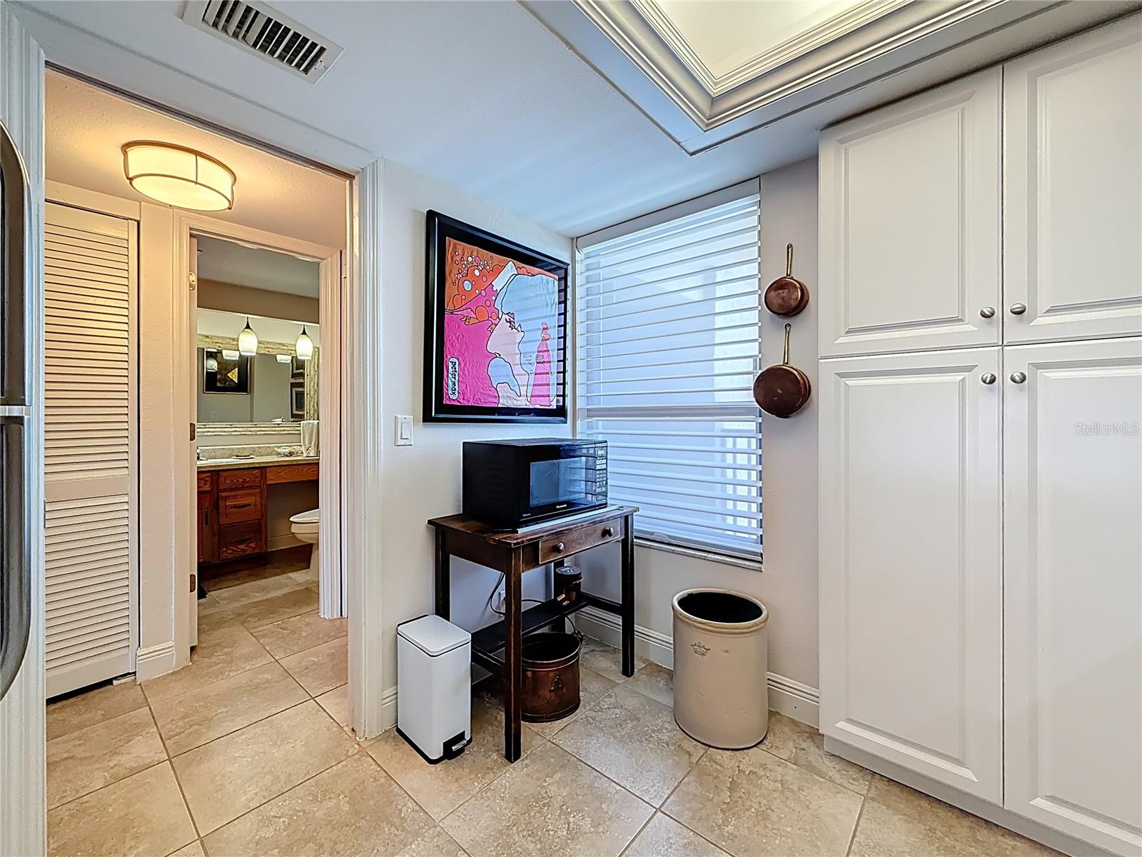 Image 9 of 57 For 2620 Cove Cay Drive 502