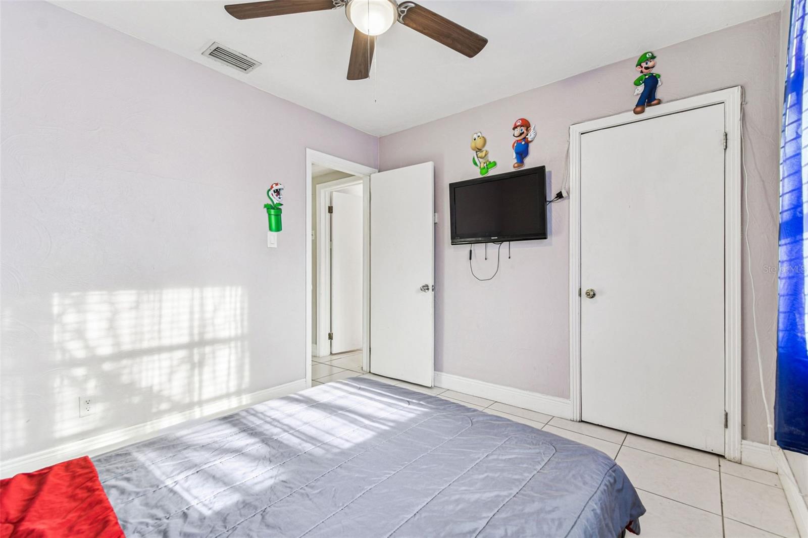 Image 29 of 68 For 6915 Bream Street