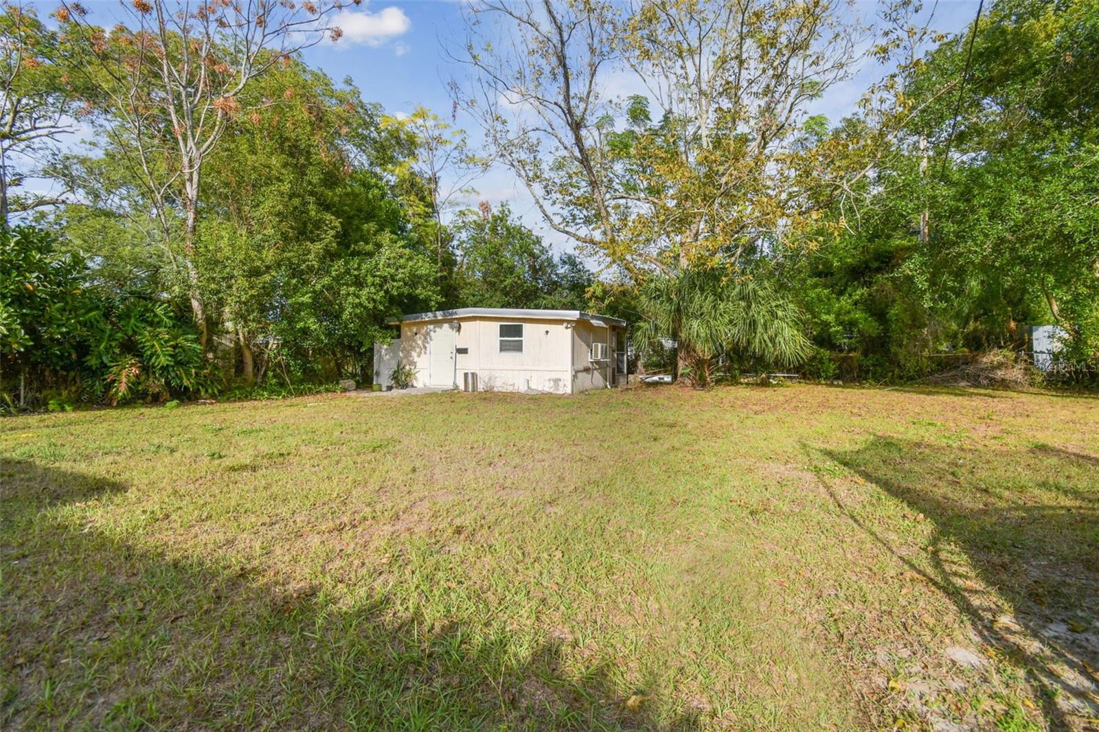 Image 35 of 68 For 6915 Bream Street