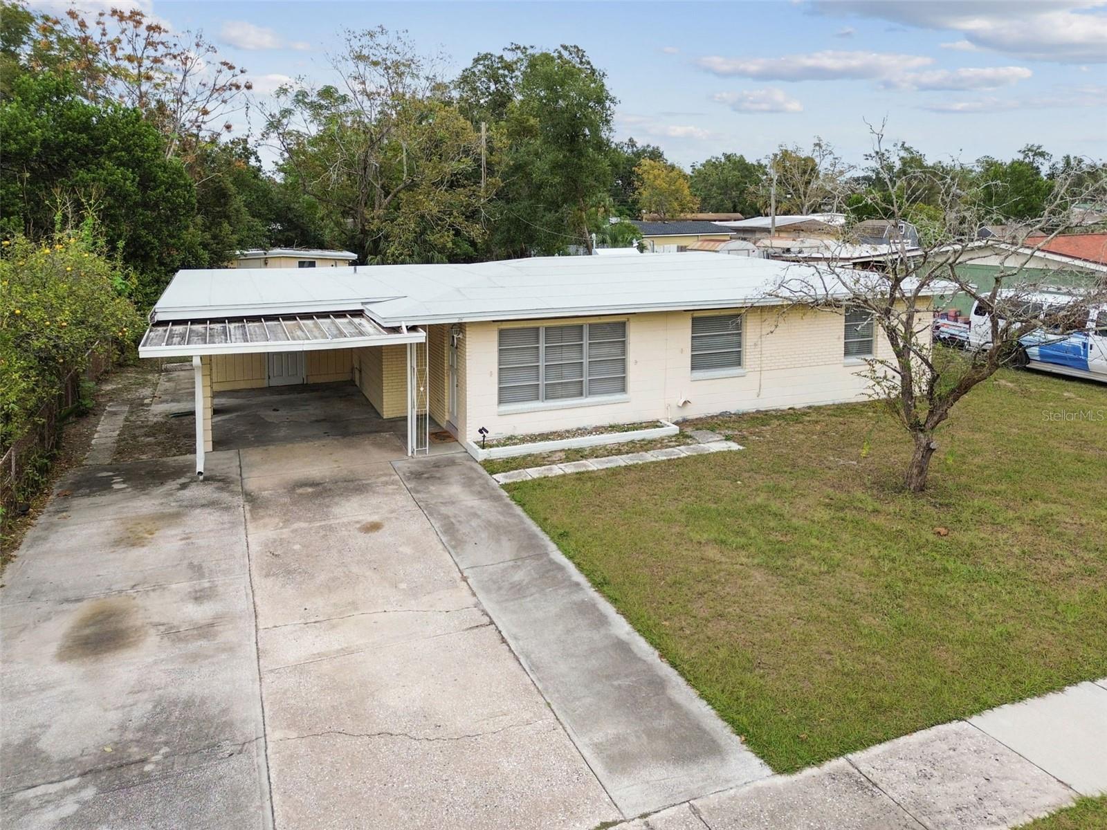 Image 49 of 68 For 6915 Bream Street