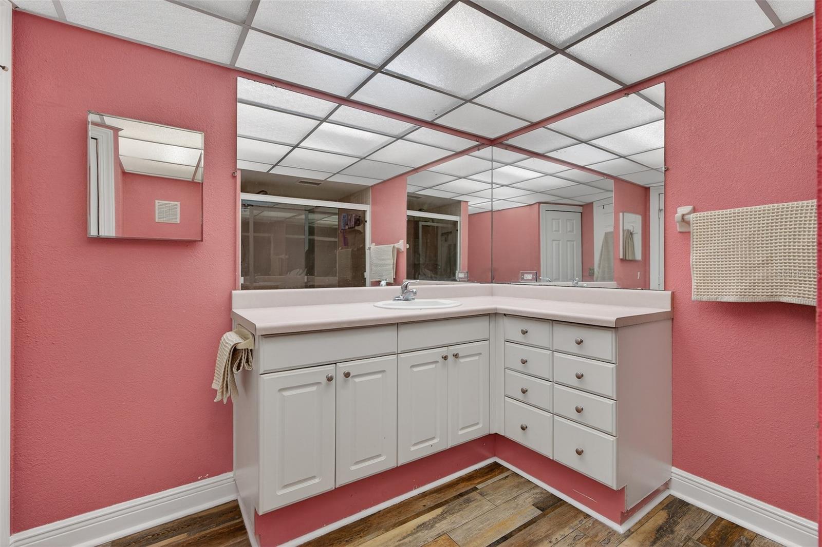 Image 29 of 45 For 8984 Antigua Drive