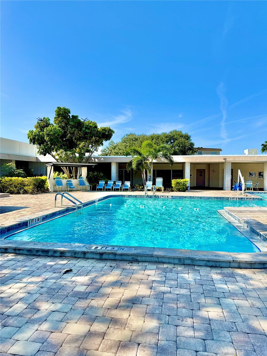 Image 37 of 46 For 5970 80th Street N 411