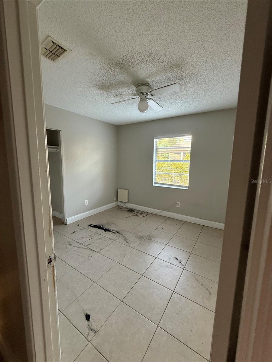 Image 11 of 26 For 1417 Dolphin Drive