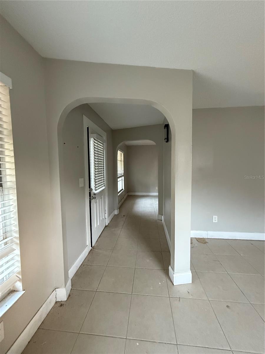 Image 21 of 26 For 1417 Dolphin Drive