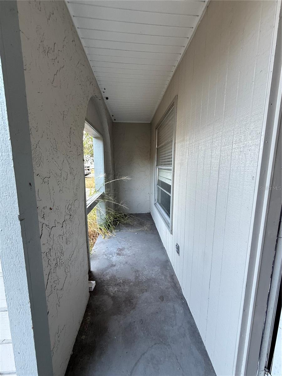 Image 22 of 26 For 1417 Dolphin Drive