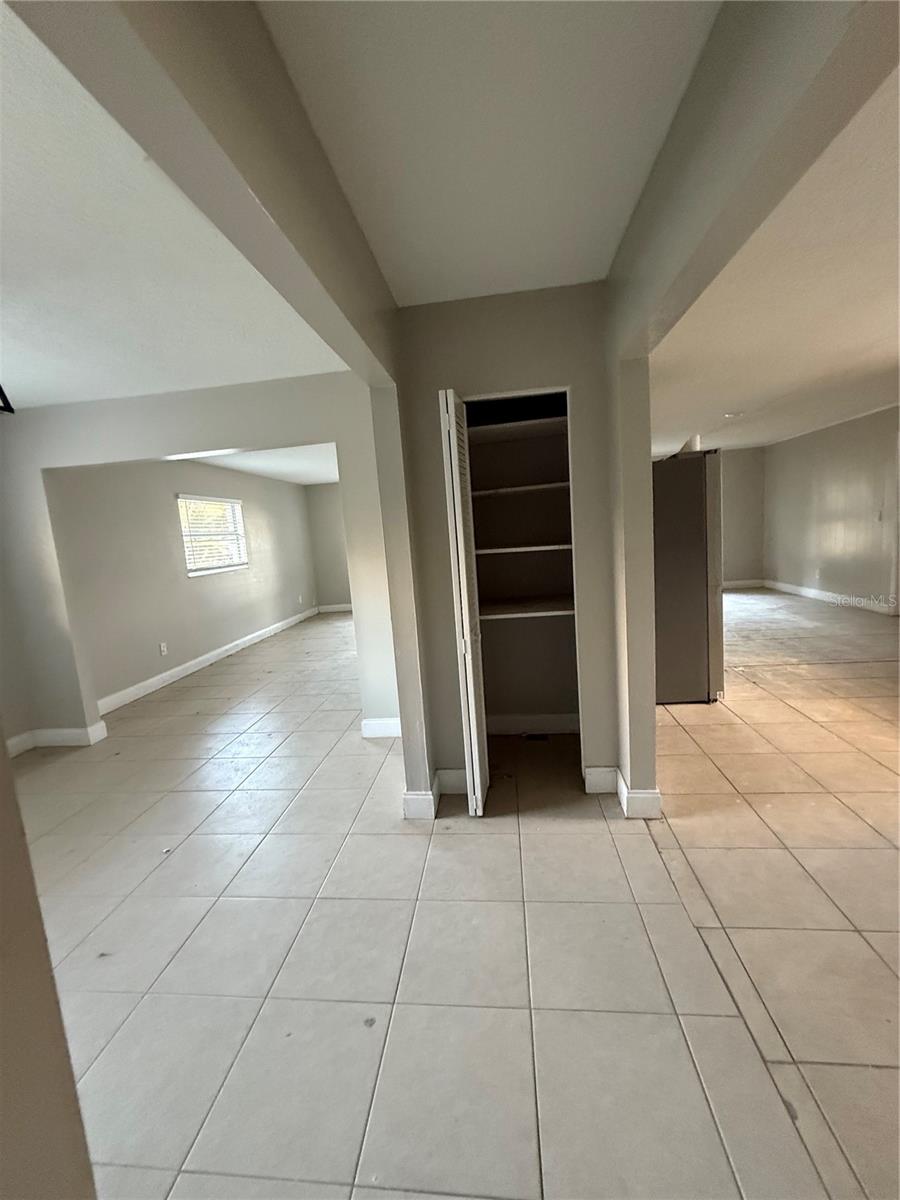 Image 4 of 26 For 1417 Dolphin Drive