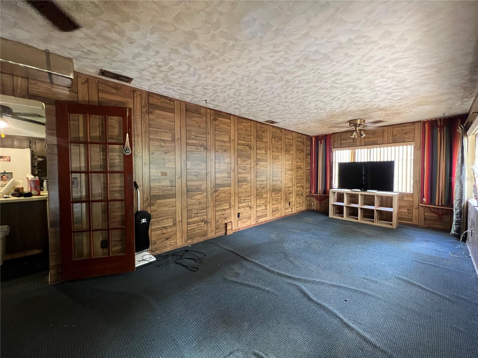 Image 18 of 68 For 1945 Lakewood Drive