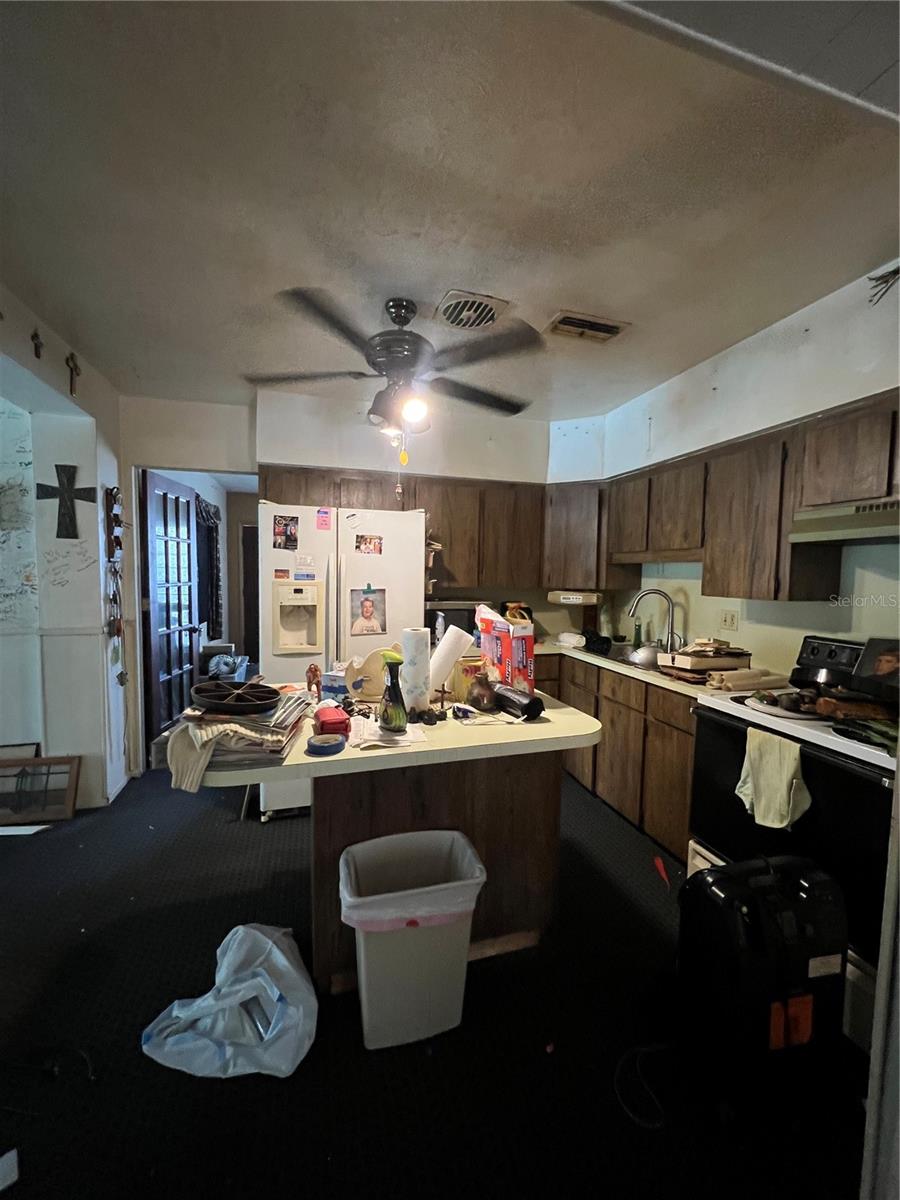 Image 25 of 68 For 1945 Lakewood Drive